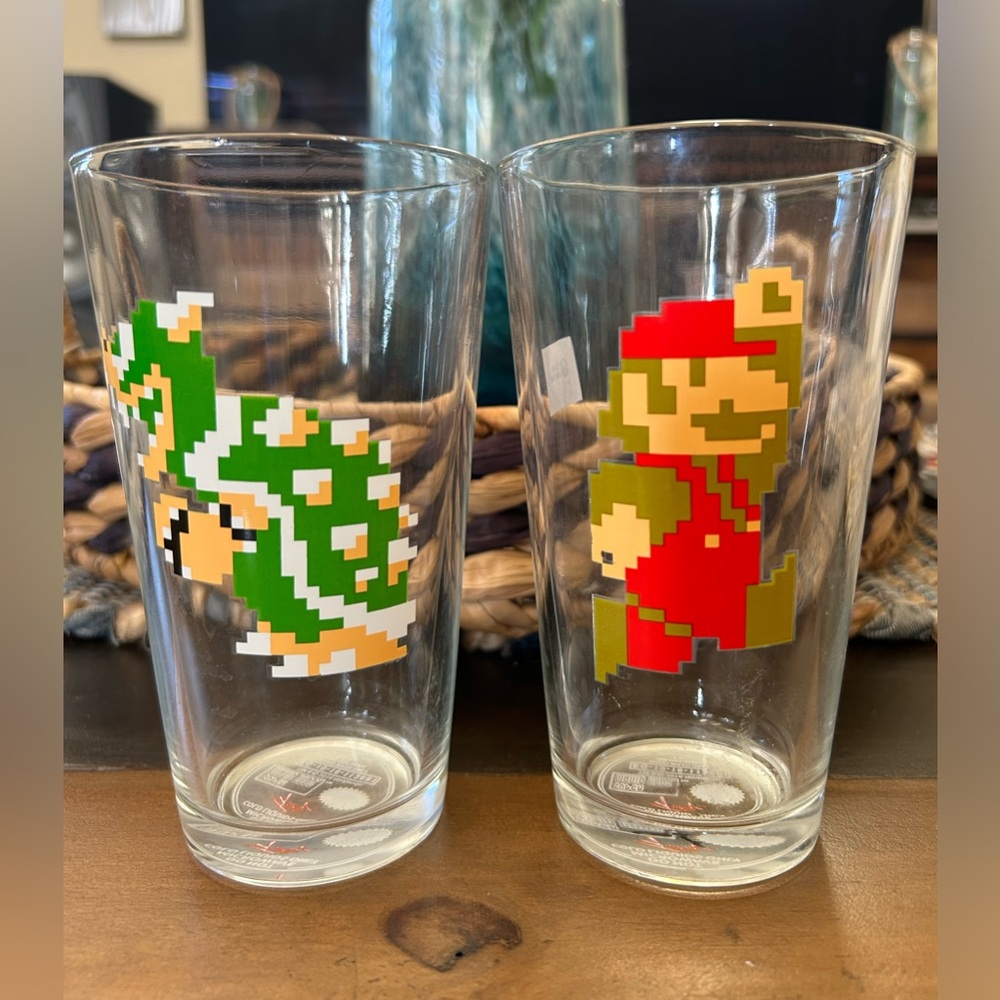 2016 Super Mario Bros. NES 8 Bit Bowser King Koopa Pint Drinking Glass Cup 16 oz